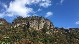 岩櫃山の紅葉 密岩神社より（群馬県 吾妻郡 東吾妻町）