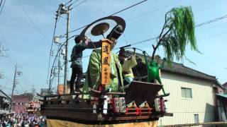 本宿の山車に続いて新宿の山車が合流（香取市合併十周年記念）