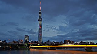 2021　6.15　18時59分　東京スカイツリー　ライトアップ　白色　レインボー　隅田川　桜橋　　雷　雨　雨雲　雲の流れ　　オリンピック　開幕まで　あと39日