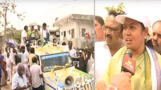 Mekathoti Sucharitha Face to Face During Election Campaign in Prathipadu - Guntur