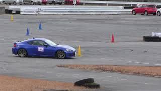 220104キョウセイMIジムカーナ練習会 1132 ロードスター赤→BRZ青→カプチーノ銀