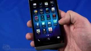 BlackBerry Z30 unboxing and demo video