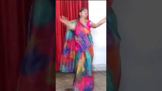 Neela Peela Hara Gulabi | Holi Dance | Rang Dala Re | Holi Song Dance |  @pallavipranjaldancefun ​