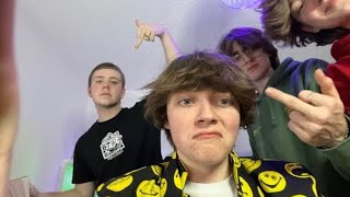 1 in chat if you miss this group (ft. Average Harry, MaxGGs, Jonnaay, Scottposts, Prelor and more!)