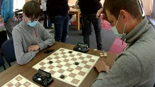 Lithuanian Draughts (64) Blitz Championship 2021.Arijus Ribokas (Kupiškio) ir G.Petraitis(„Fintas“).