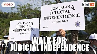 Hundreds of lawyers join walk for the independence of the judiciary