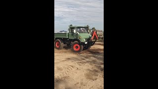 Unimog circle pit 🤯💪 #shorts