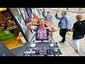 CRAZY WALKING DJ Set...