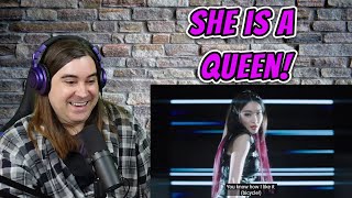 My 1st time reacting to Chung Ha!   Gotta Go, Snapping & Bicycle reaction!