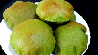 पालक की पूरी कैसे बनाएं | Palak ki Puri Recipe in Hindi | फूली फूली हरी भरी पालक पूरी | Spinach Puri