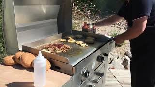 Cunningham Living - Le Griddle -Pulled pork burger