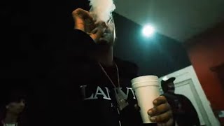 Rico 2 Smoove Ft TrackMoney P - WHO WANT SMOKE