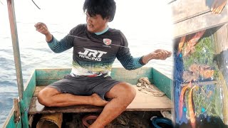 awalnya berputar mengelilingi batu karang || pas bejangkar pancingku langsung disambut ikan besar