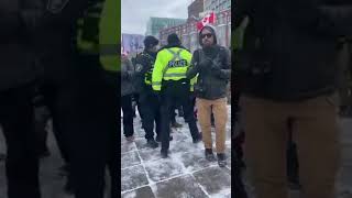 This is the power of the people, Canadian protesters vs police