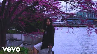 Sofia Delicari - Electric Violet