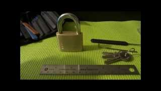 (233) Yale YE1 padlock Picked, Rocked \u0026 Zipped Open (and view of Congo)