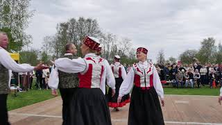 Balti un brīvi // Baltā galdauta svētki Carnikavā 2018. gada 4. maijs