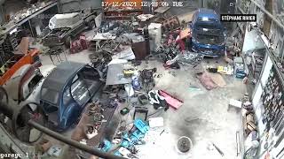 Dramatic moment magnitude 7.3 earthquake hits car garage in Vanuatu