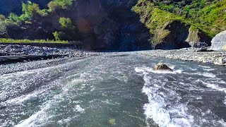 從出入口往一線天【哈尤溪七彩岩壁】 - 屏東霧台 Colorful Rock Wall of Hayou Creek, Pingtung Wutai (Taiwan)