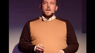 Powerlessness and nuclear weapons | Daniele Santi | TEDxCrocetta
