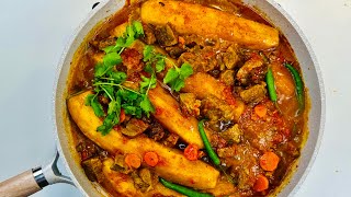 How to cook green bananas with beef| Matoke with beef stew recipe Ugandan style| Easy African meal