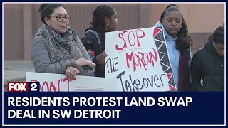 Residents protest land swap deal in SW Detroit