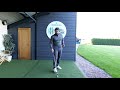 you should throw your right arm like this in the downswing