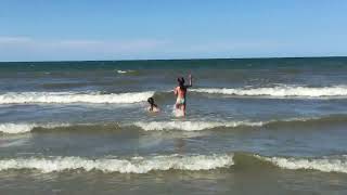 Hoje o dia estava lindo na praia. Aproveitamos muito.