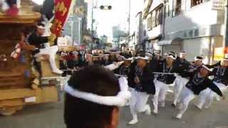 9月祭礼岸和田だんじり祭り宵宮　上町、小門・貝源やりまわし（平成26年9月13日）