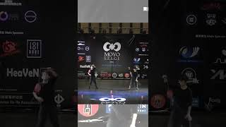 世界で出来るのはこの二人だけ、ディアボロ4個の超スゴ技 #juggling #diabolo #shorts