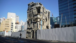 Japanese architect spends 20 years building ramshackle tower by hand