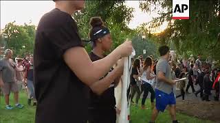 Brief Confrontation Between Uva Students Police