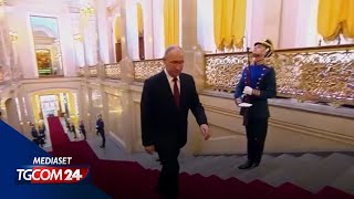 Putin giura per il quinto mandato da presidente