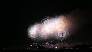 【4K】第17回こうのす花火大会 2018 - 鳳凰乱舞