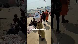 Kumbh Mela  #mahakumbh2025​ #mahakumbh​ #kumbh​ #prayagraj​ #mahakumbh2025​#viralvideo #ganga​