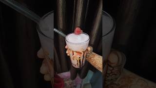 Strawberry milk shake with vanilla ice Cream #shake #strawberry #strawberrymilkshakerecipe #vanilla