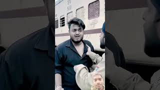 Tren ke upar itne log hai #comedy #funny #train #fun #railway #shortfeed