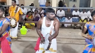 அசத்தலான நாட்டுப்புற கலை நிகழ்ச்சி