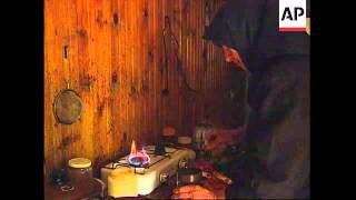 BOSNIA: KRAJINA: SERB CIVILIANS LIVE IN FEAR OF REVENGE ATTACKS