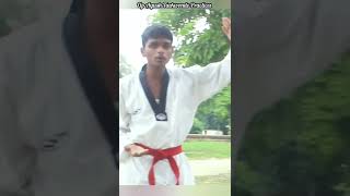 self defence on road side #missionsavenirbhaya #selfdefence #taekwondocamp #shorts #shortvideo