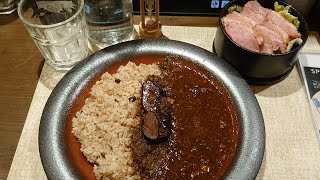 西荻窪「フレンチカレーSPOON」のくんせい鴨フレンチ