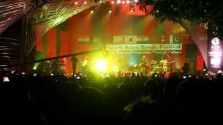 Kyo - Barfi by Papon - Live at Delhi Purana (old) Qila - South Asian bands Festival 2013