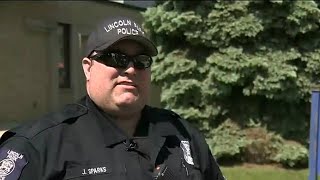 Officer delivers pizza after delivery man crashes