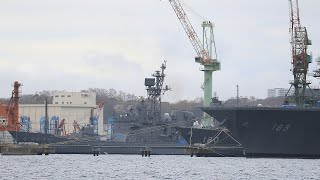 R2.3.28 F-35B搭載のためJMU磯子 へ改修に来た護衛艦「いずも」ほか