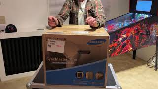 Samsung sync master 793DF unboxing