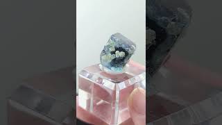 ．艾莉希亞寶石水晶．B36 內蒙銀都螢石 煥彩水色藍紫框螢石 內蒙古螢石 內蒙螢石 幻影螢石