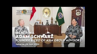 Menerima Adam Schwarz Founder \u0026 CEO of Asia Group Advisors