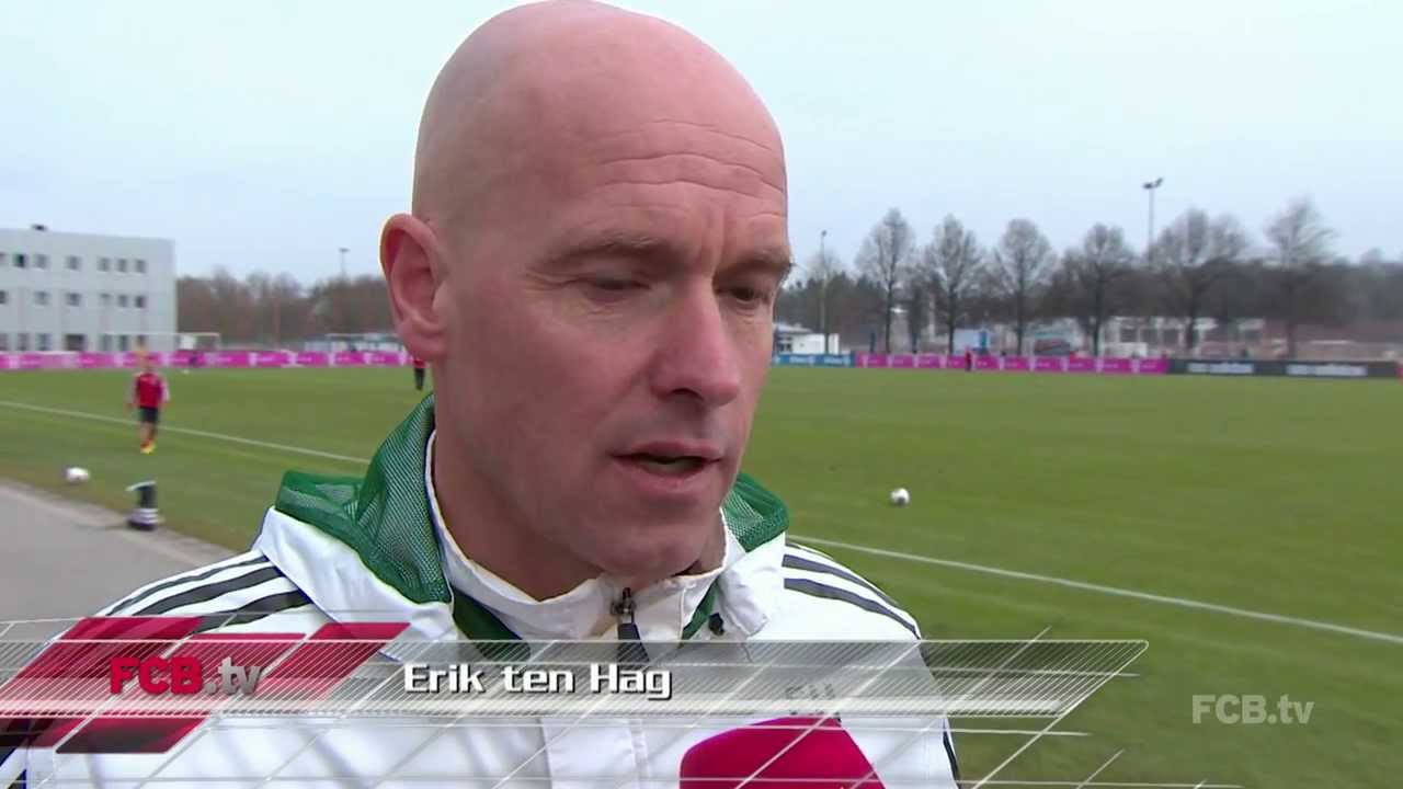 Erik Ten Hag Leitet Das FCB-Training - YouTube