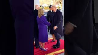 Joe Biden le da la bienvenida al presidente entrante Donald Trump en la Casa Blanca