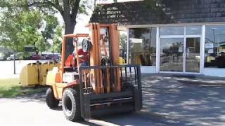 #2410 Nice Toyota 02-3FG40, 8,000lb capacity pneumatic tire forklift